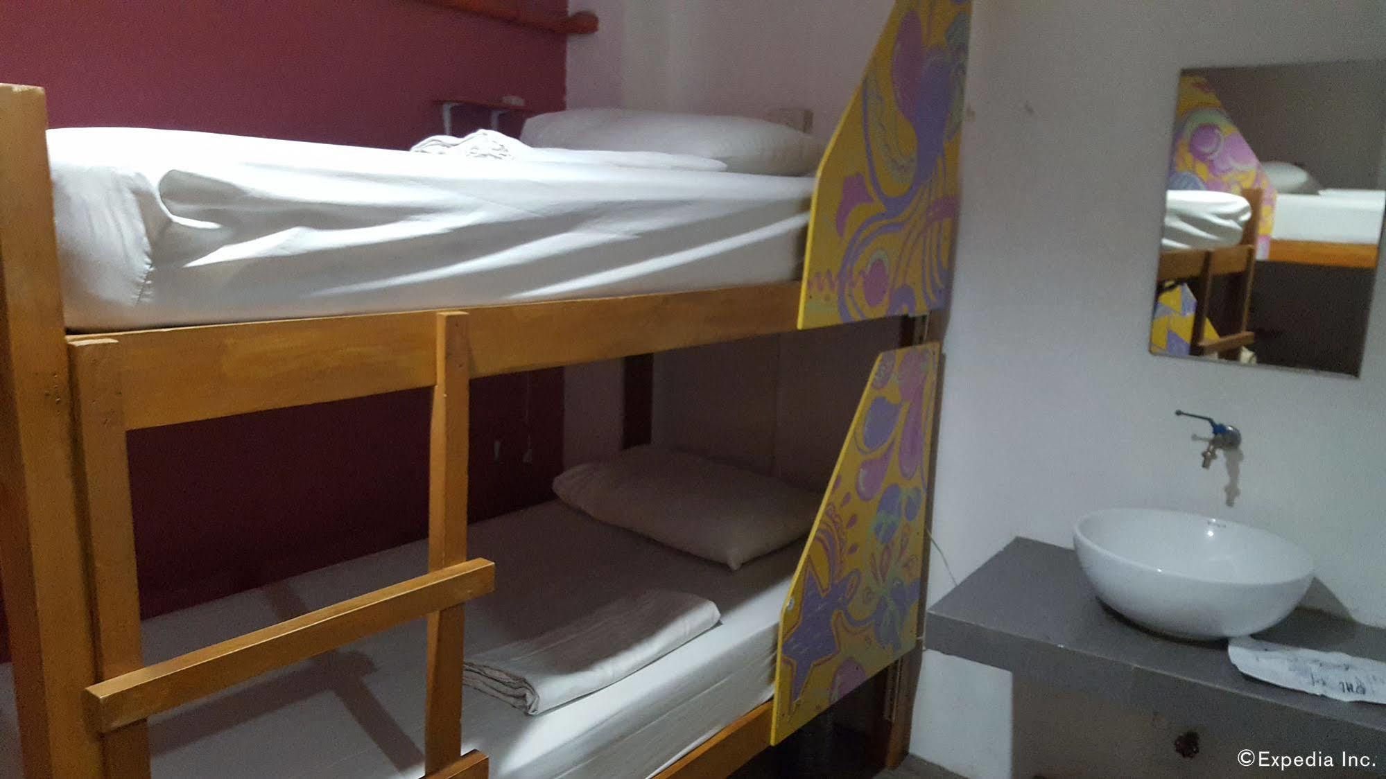 Mnl Boutique Hostel Makati City Exteriér fotografie