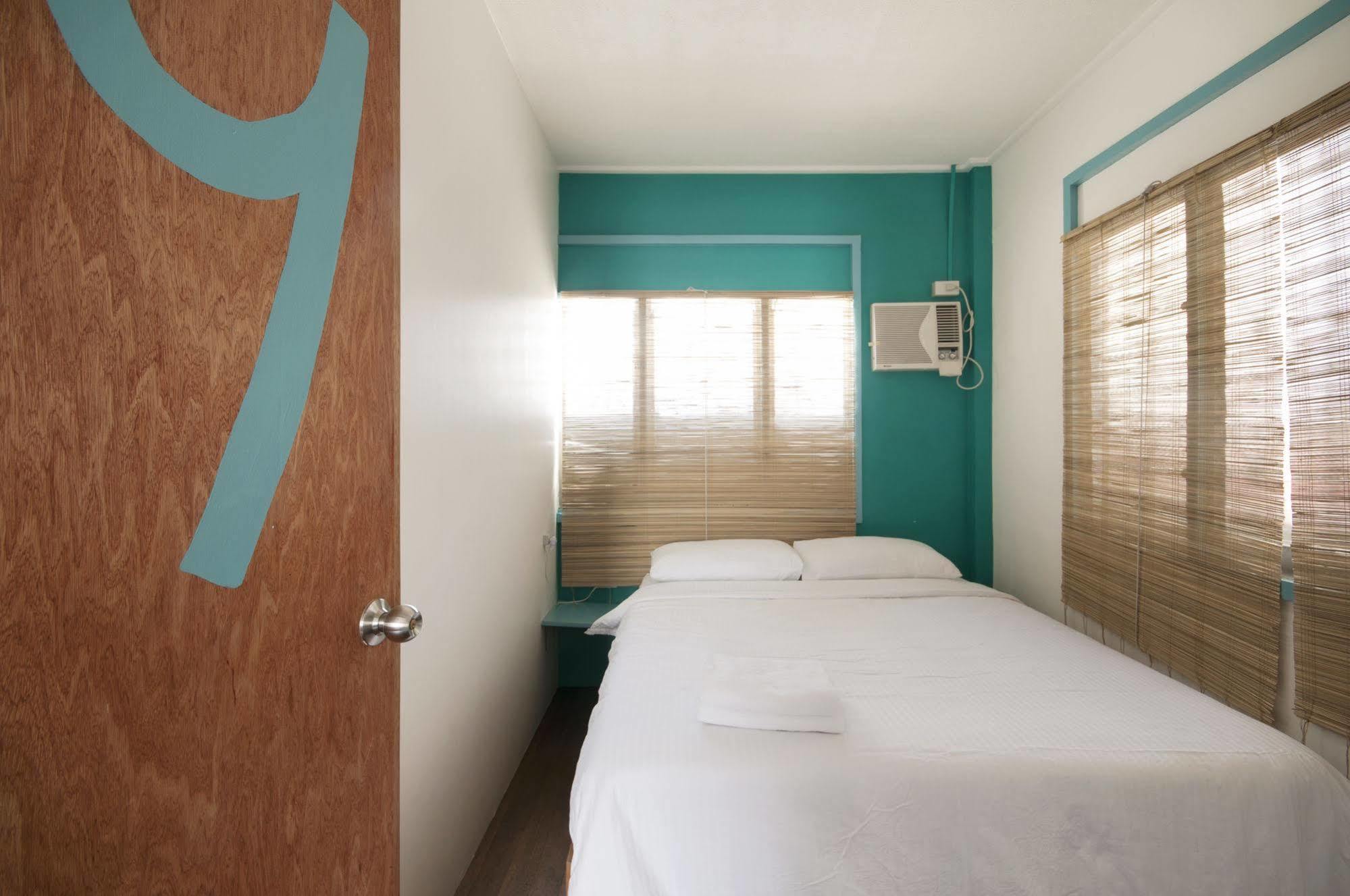 Mnl Boutique Hostel Makati City Exteriér fotografie